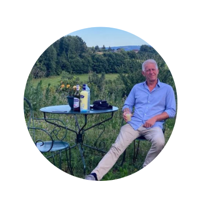 Rudy Van Gompel begeleider bij Tomeeto